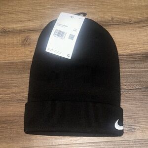 Nike Black Beanie with Logo NWT